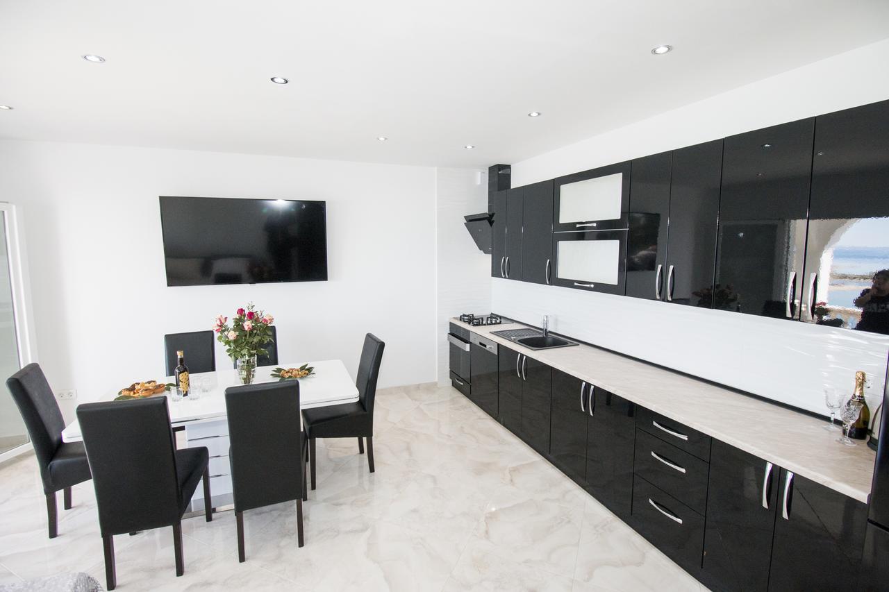 Apartman Horizont Lejlighed Omiš Eksteriør billede